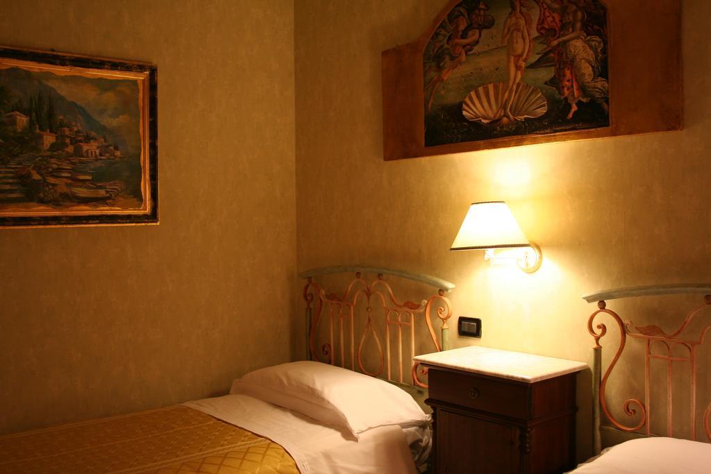 Hotel Sicilia Enna Rum bild